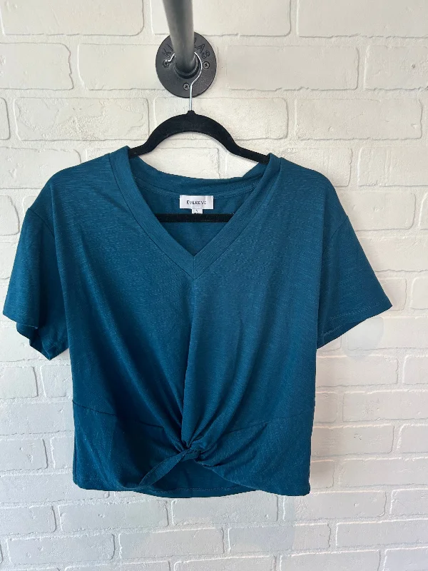 Top Short Sleeve By Evereve In Blue, Size: S